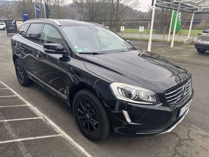 Volvo XC60 Pano AHK Leder Summum AWD