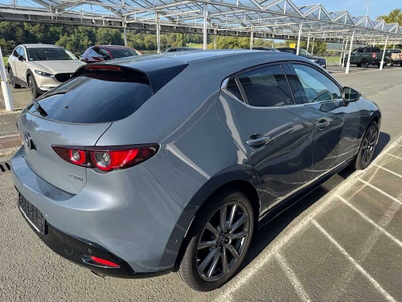 Mazda 3 SKYACTIV-G 2.0 150PS M Hybrid Selection