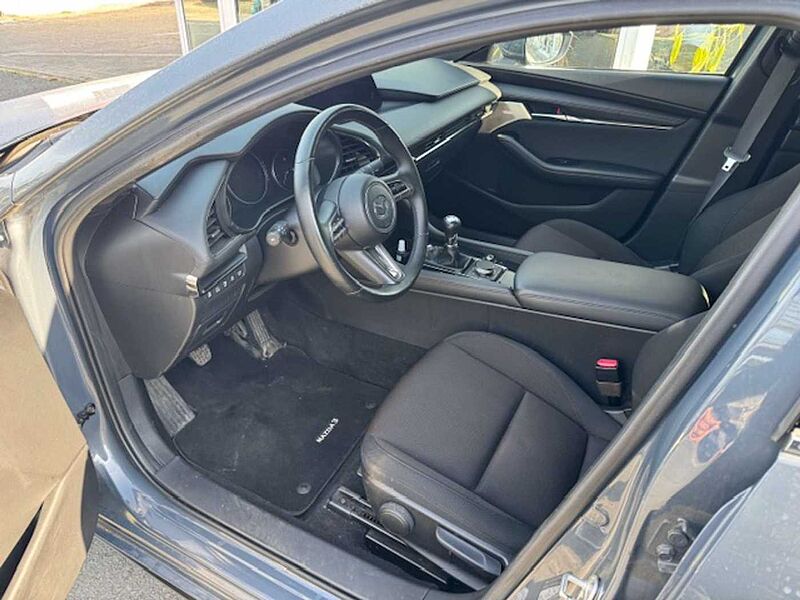 Mazda 3 SKYACTIV-G 2.0 150PS M Hybrid Selection