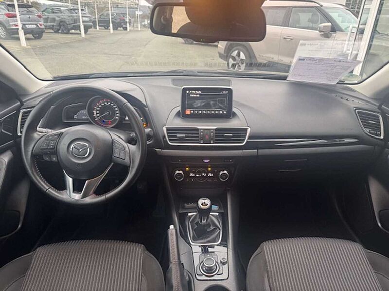 Mazda 3 SKYACTIV-G 120 88 kW (120 PS) Center-Line