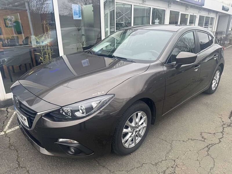 Mazda 3 SKYACTIV-G 120 88 kW (120 PS) Center-Line
