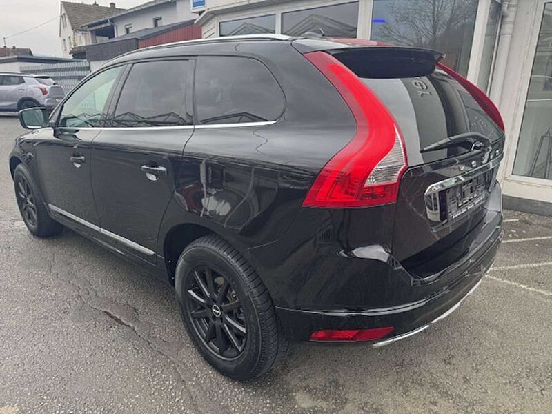 Volvo XC60 Pano AHK Leder Summum AWD